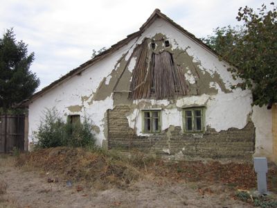 Ruglo za selo, šteta za vlasnike